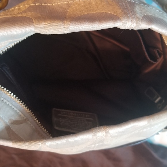 GUC Gold Coach Handbag WITH Wallet and Dust Bag! - Picture 8 of 8